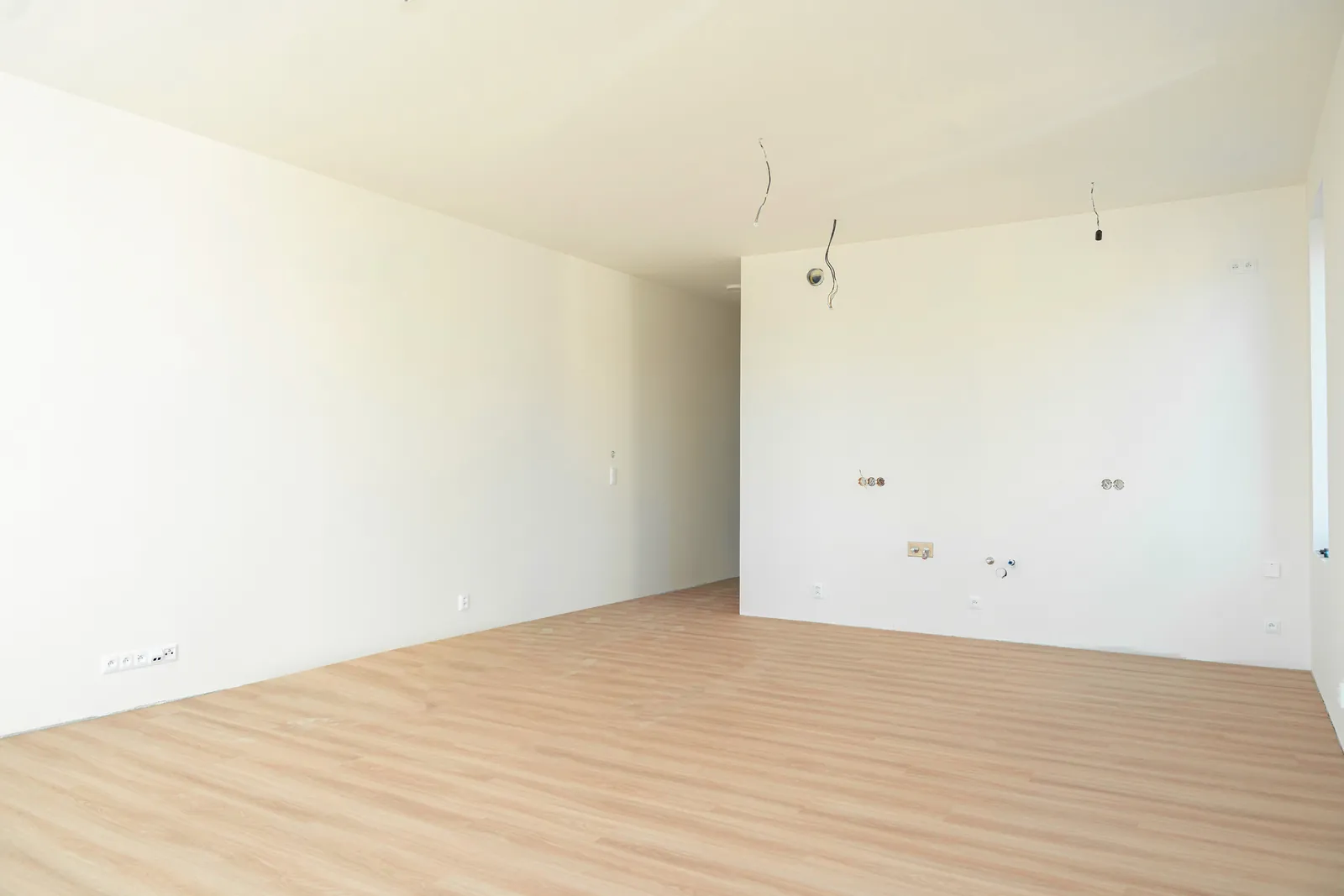 Wohnung 04 – Küchenzeile, Stand vom 6. Oktober 2026