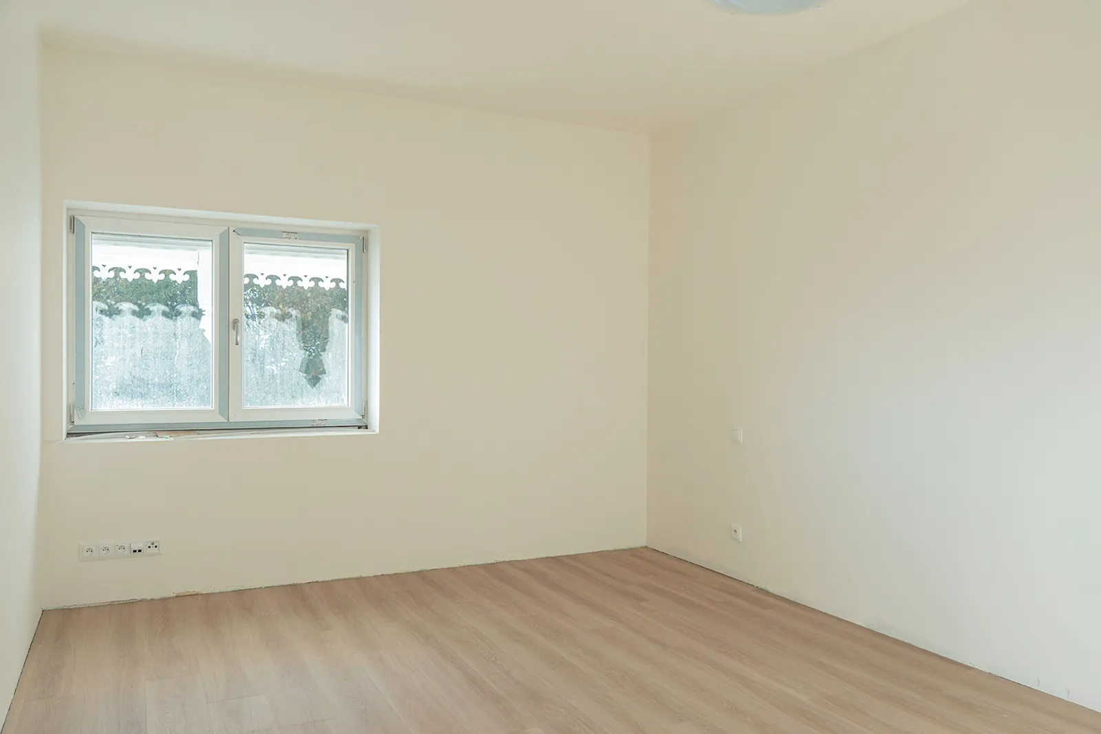 Apartment 09 – room