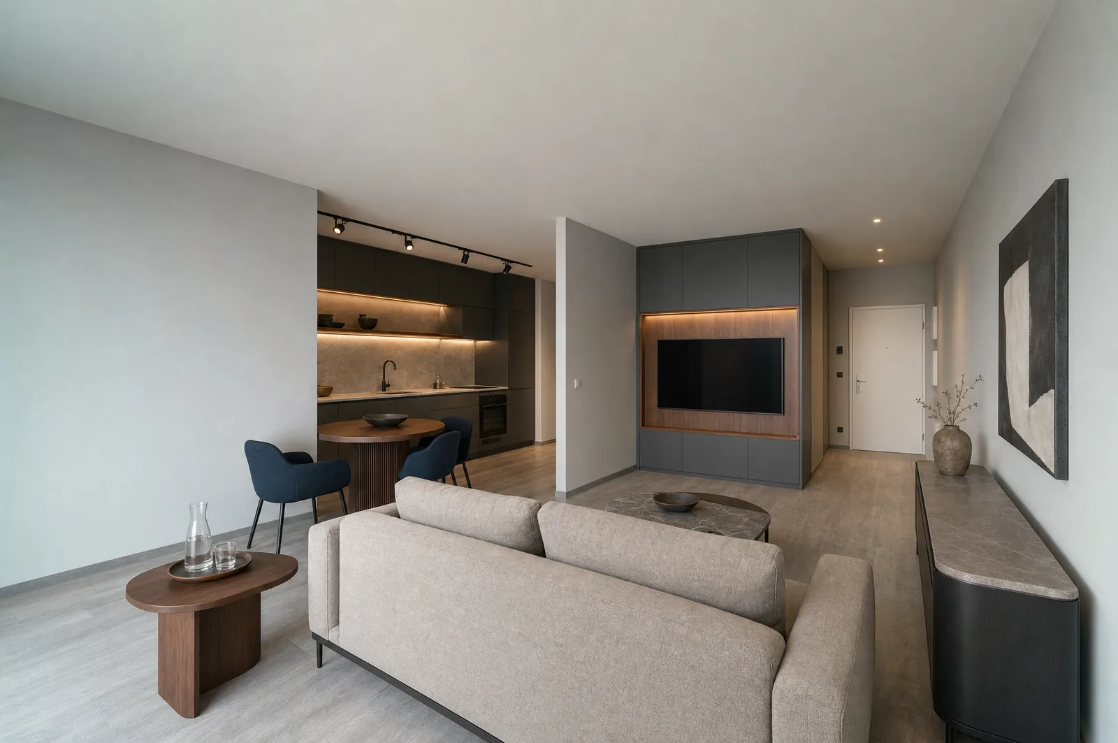 Apartment 11 – living area towards the entrance
